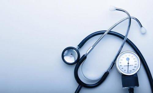 我想買份健康險！醫(yī)療險和重疾險我應該買哪個？