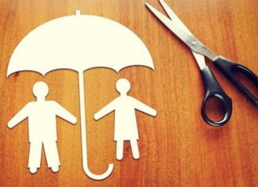 哆啦a保險測評，有哪些優(yōu)缺點