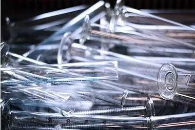 發(fā)生保險(xiǎn)糾紛該怎么辦？