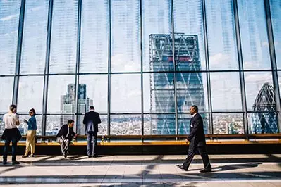 哪些第三方渠道在銷售保險？