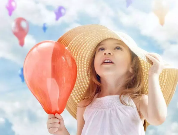 學(xué)平險(xiǎn)、少兒醫(yī)保和教育金險(xiǎn):哪一款更適合小孩子